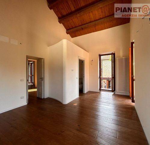 Villa a Roccafluvione in Viale Della Repubblica - Foto 5