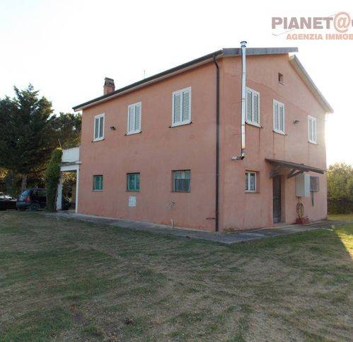 Villa a Acquaviva picena in Via Monteprandone 4 - Foto 2