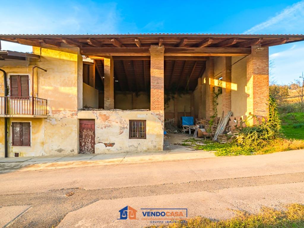 Rustico / casale a Narzole in Frazione Vergne - Foto 2