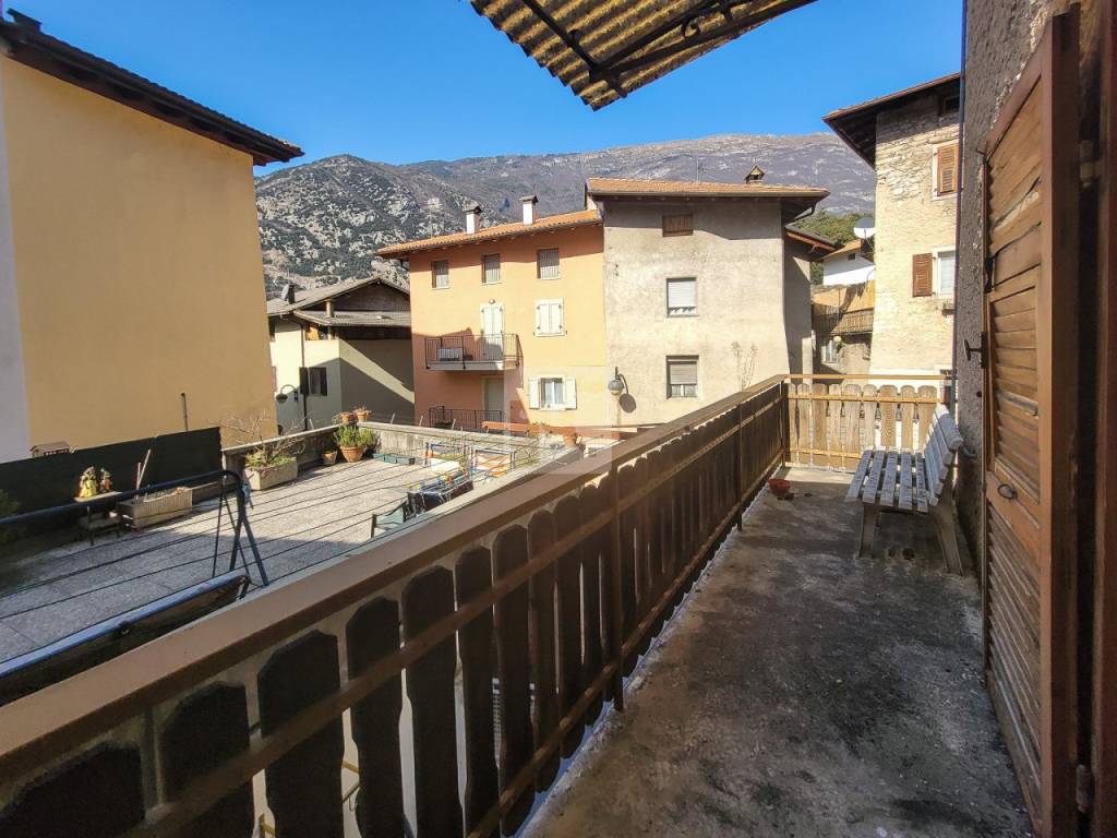 Casa indipendente a Vallelaghi in Via Montagnola - Foto 3