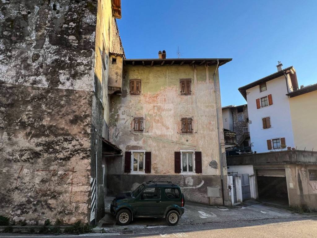 Casa indipendente a Vallelaghi in Via Montagnola - Foto 5
