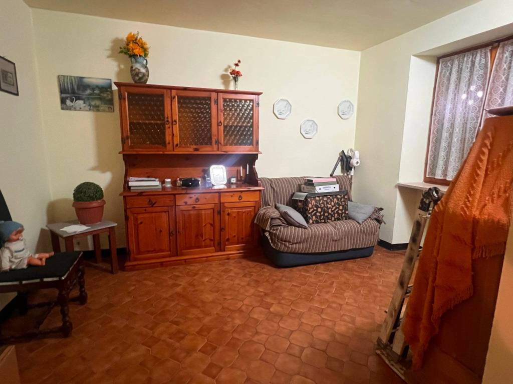 Casa indipendente a Montegrosso d'asti in Via Montaldo - Foto 4