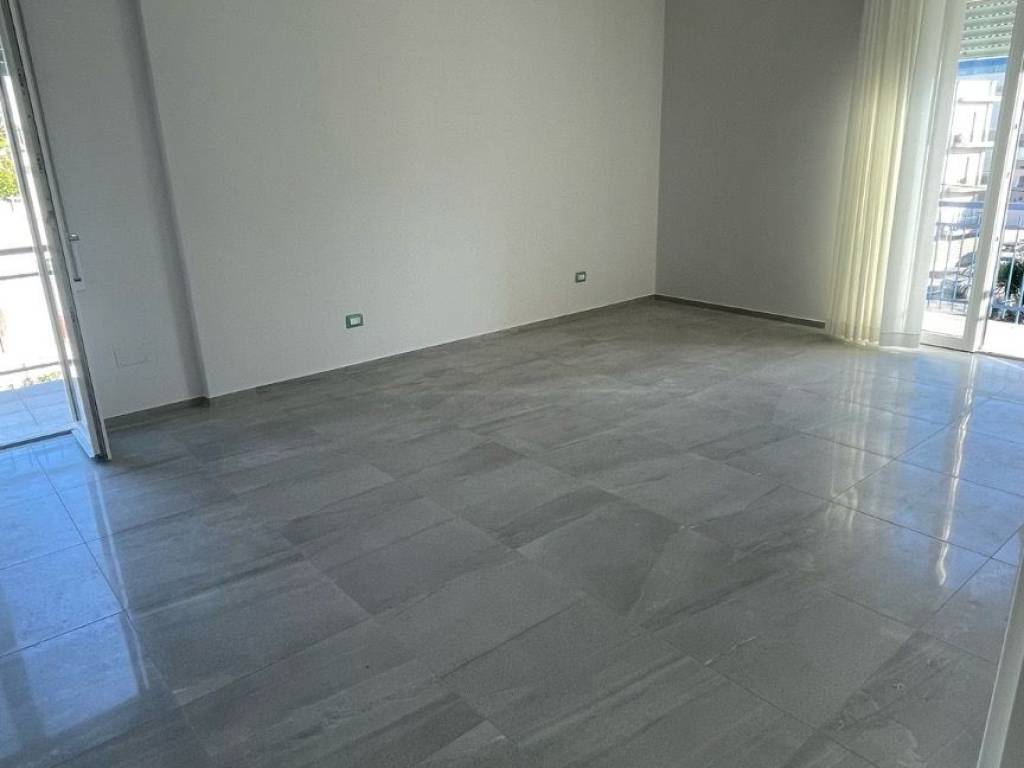 Appartamento a Trani in Lungomare Cristoforo Colombo - Foto 3