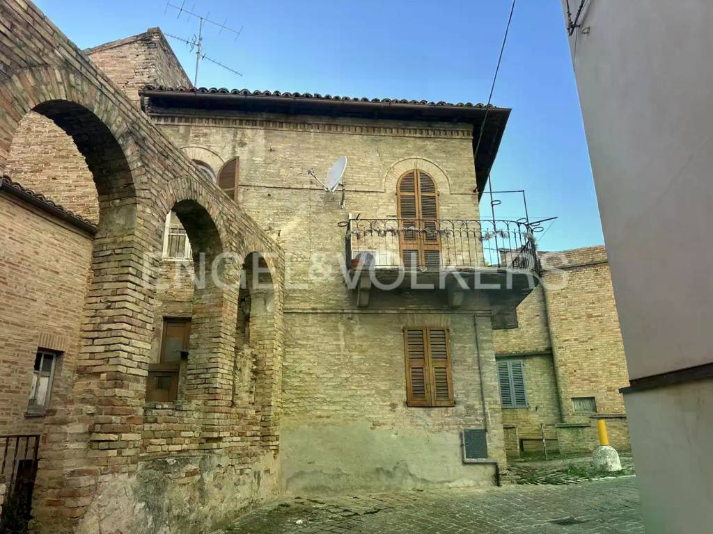Casa indipendente a Corridonia in Via Luigi Lanzi - Foto 4