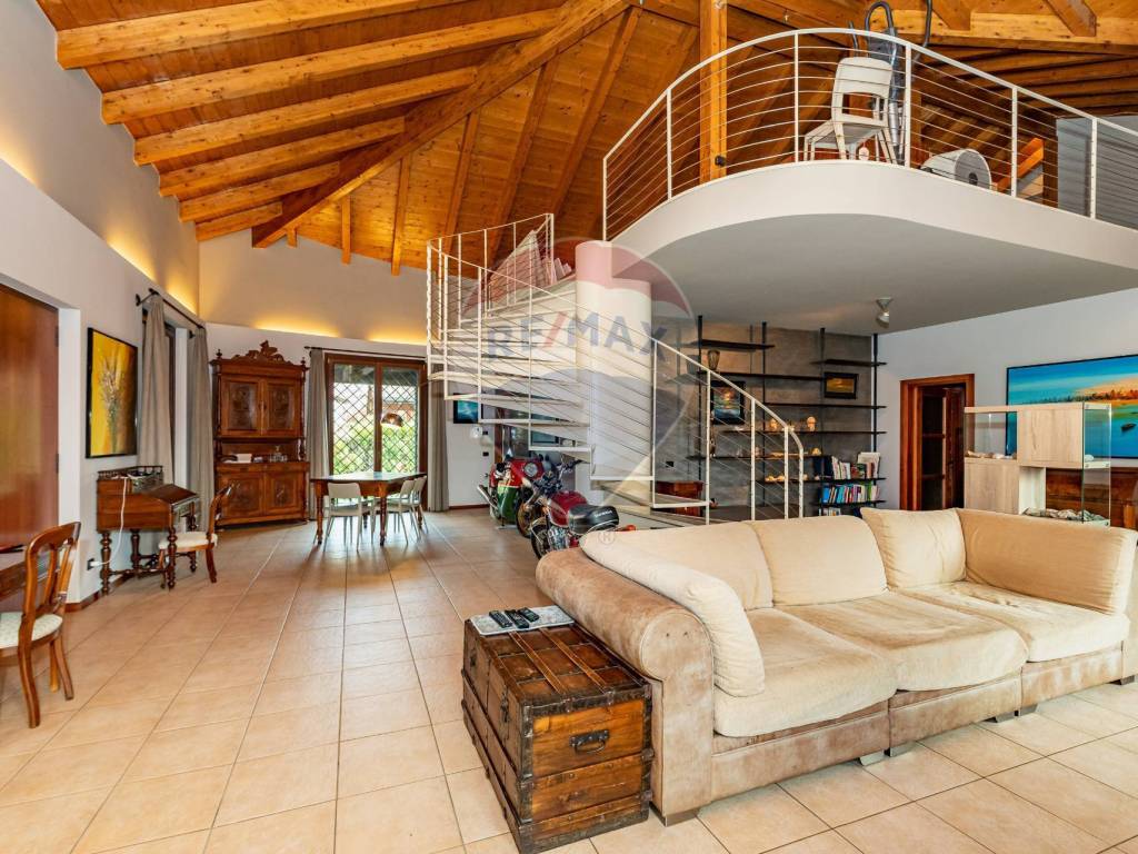 Villa a Caronno pertusella in Via Isonzo, 57 - Foto 5