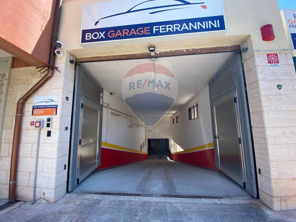 Box / garage a Bari in Via Balacco, 18 - Foto 2