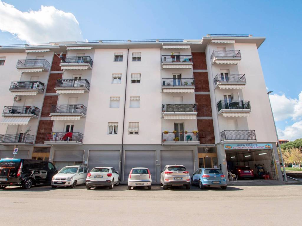 Appartamento a Arezzo in Largo 2 Giugno, 17 - Foto 4