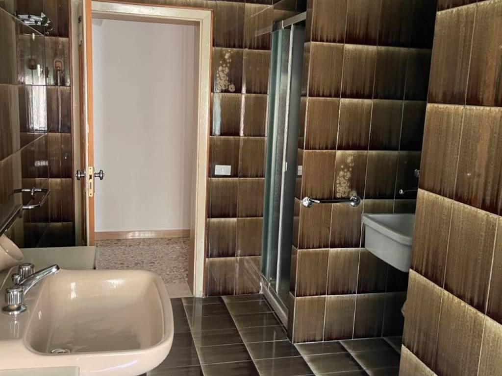 Appartamento a Modena in Via Ottorino Respighi, 24 - Foto 5