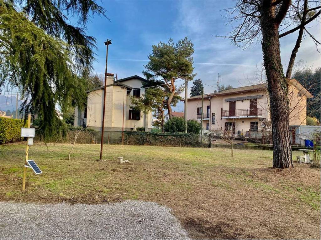 Terreno a Oggiono - Foto 2