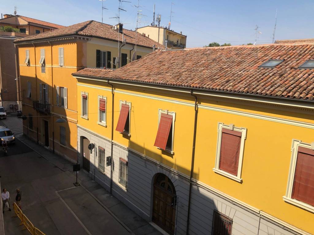 Appartamento a Ferrara in Via Borgo dei Leoni - Foto 4