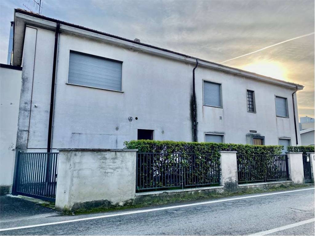 Immobile a Oggiono - Foto 2