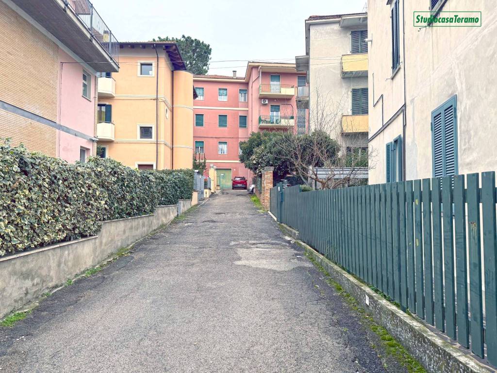 Casa indipendente a Teramo in Via Armando Diaz - Foto 2