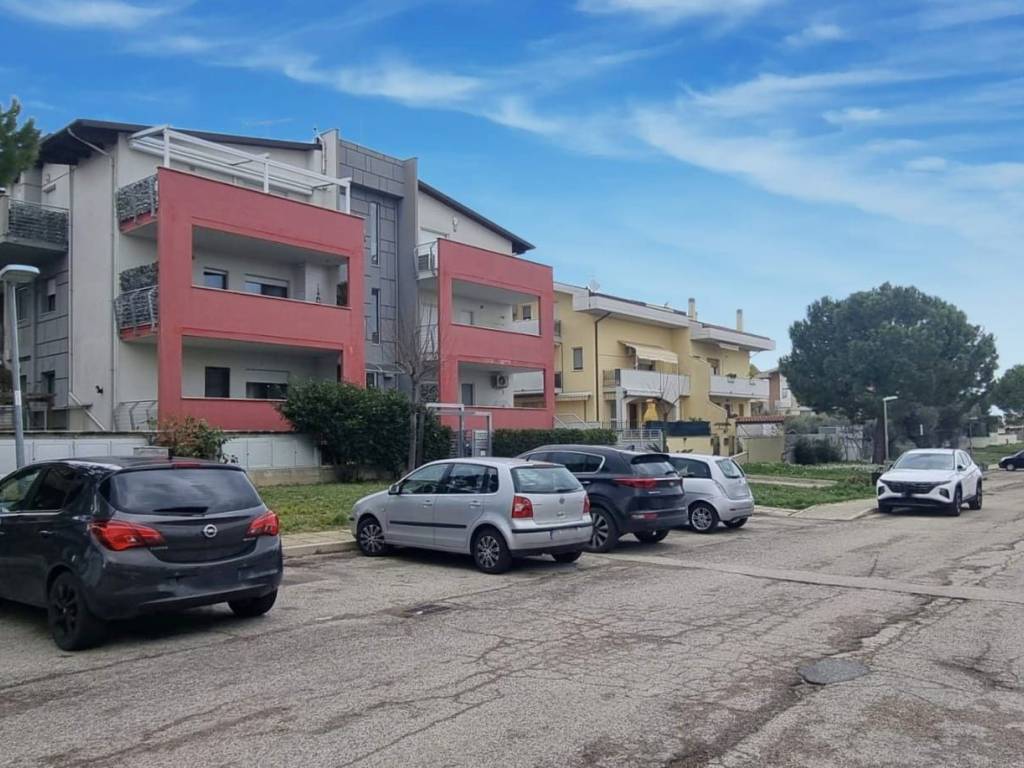 Appartamento a Città sant'angelo in Via della Sorgente - Foto 2
