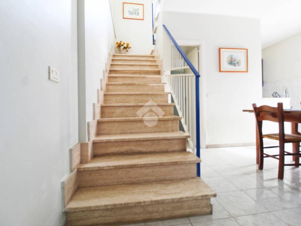 Villa a Botricello in Via De Gasperi - Foto 5