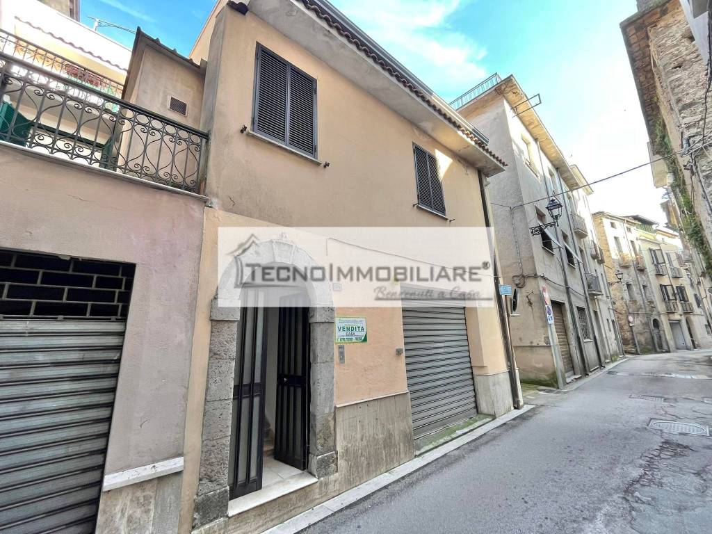 Casa indipendente a Pontecorvo in Via Roma - Foto 2