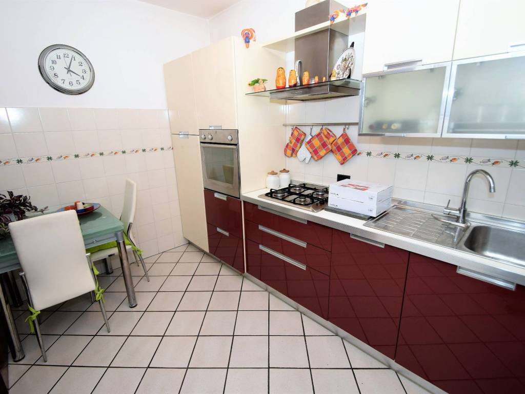Villetta a schiera a Montecatini-terme in Via Vincenzo Bellini - Foto 4