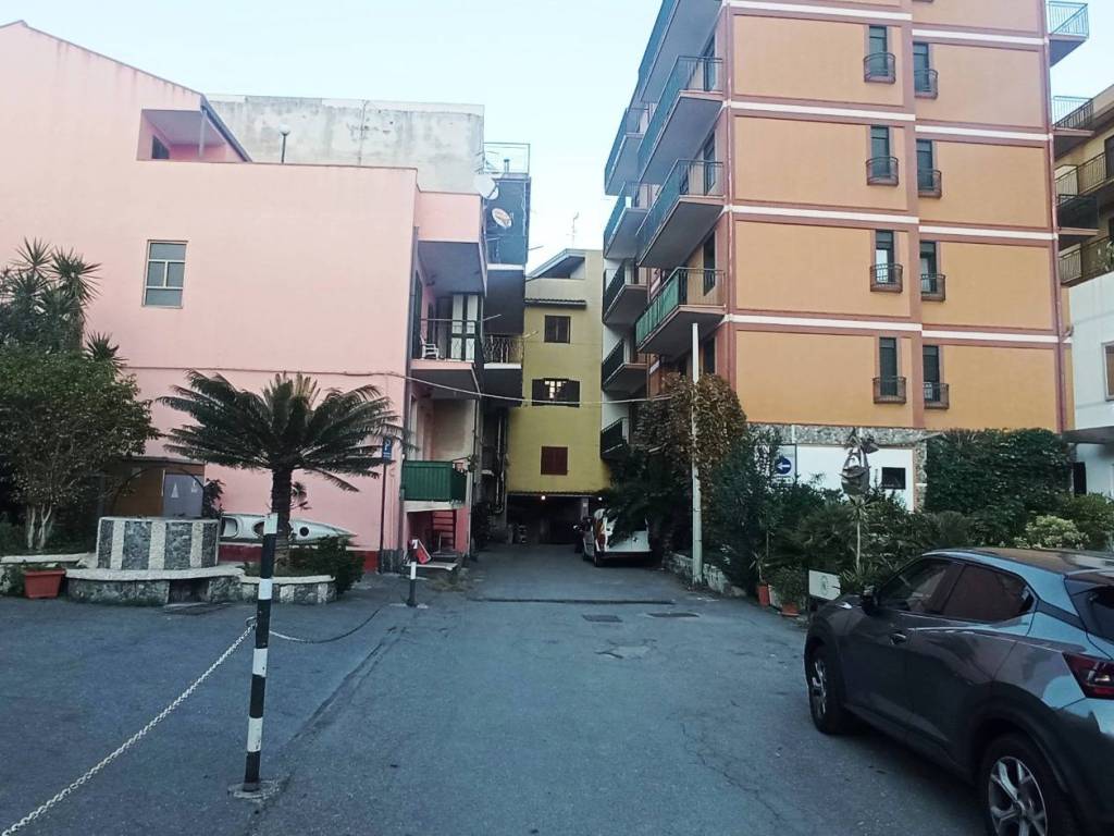 Appartamento a Sant'alessio siculo in Via Nazionale - Foto 3