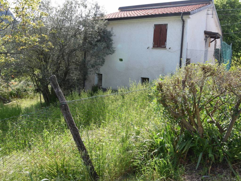 Villa a Novafeltria in Via Uffogliano, 6 - Foto 2