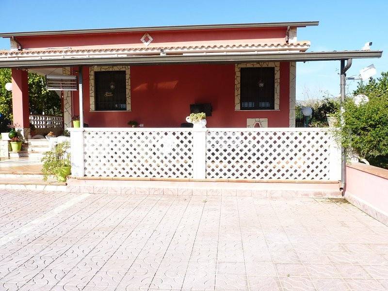 Villa a Avola in Via Mammanelli - Foto 2