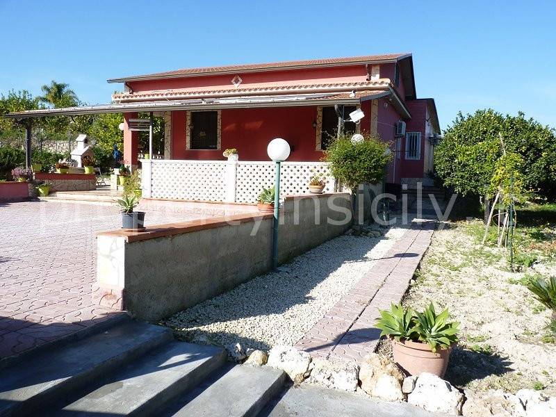 Villa a Avola in Via Mammanelli - Foto 3