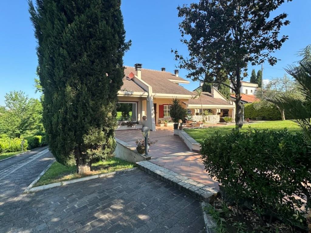 Villa a Frosinone in Via Ceccano - Foto 5
