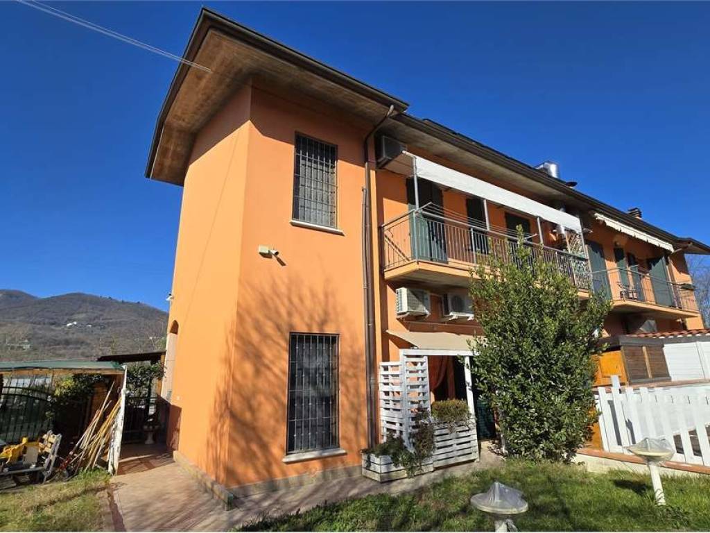 Villa a San leo in Via Marecchiese, 32 - Foto 3