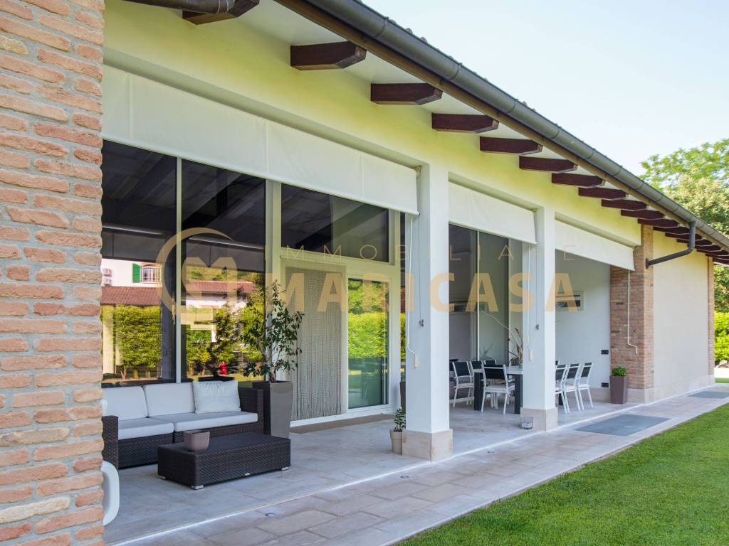 Villa a Castelnuovo rangone in Via Benvenuto Cellini, 14 - Foto 2