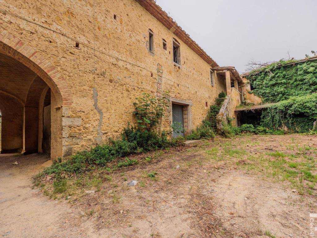 Rustico / casale a Poggibonsi in Strada Comunale da Poggibonsi a Talciona - Foto 2