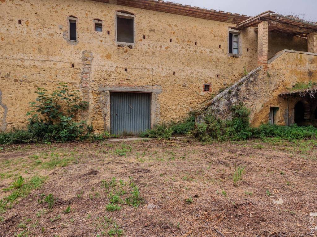 Rustico / casale a Poggibonsi in Strada Comunale da Poggibonsi a Talciona - Foto 4