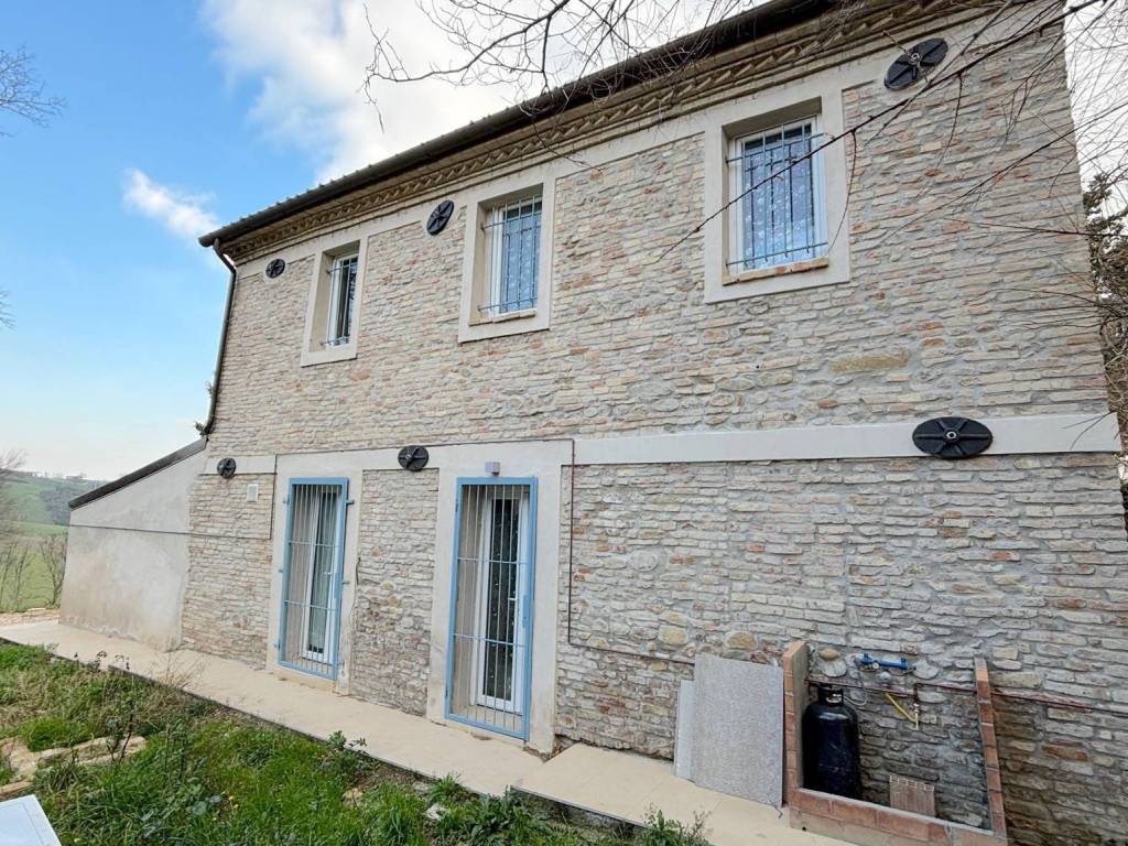 Villa a Montegridolfo in Via Ca' Bernardo, 19 - Foto 4