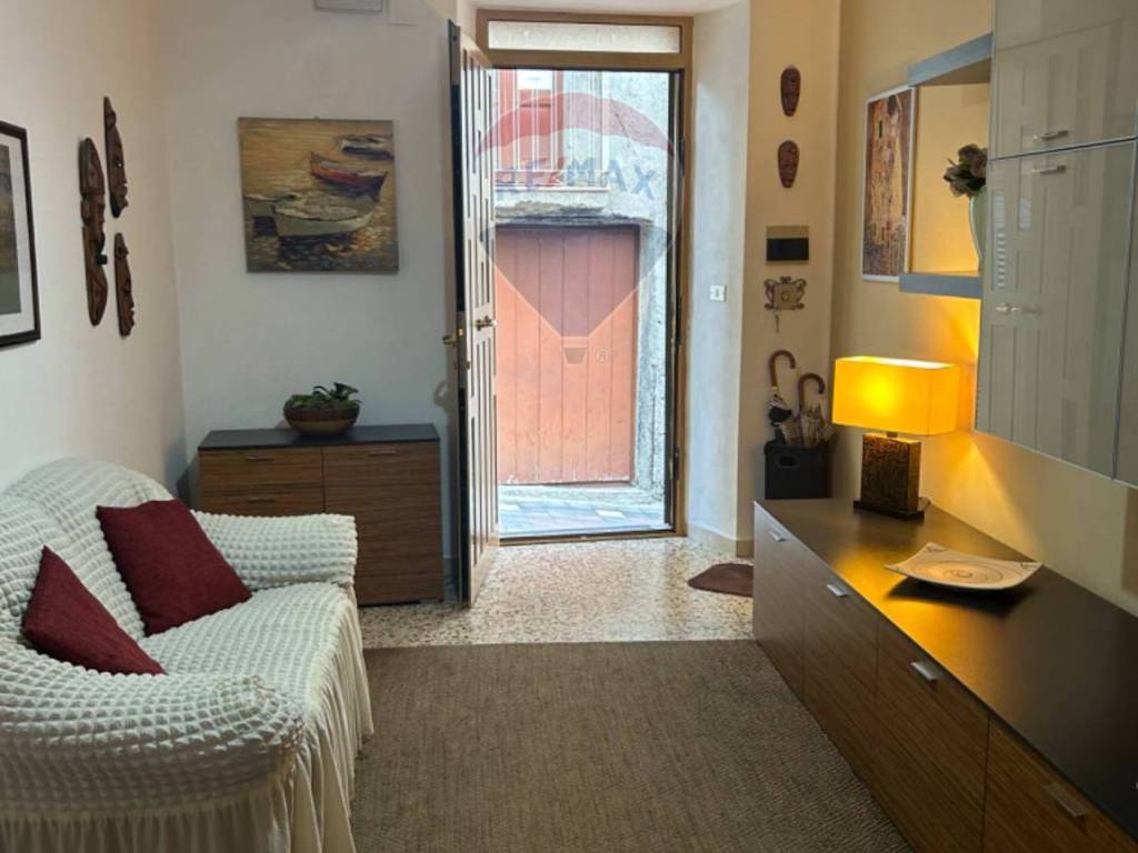 Appartamento a Roccalumera in Via Francesco Aurelio Di Bella, 4 - Foto 4