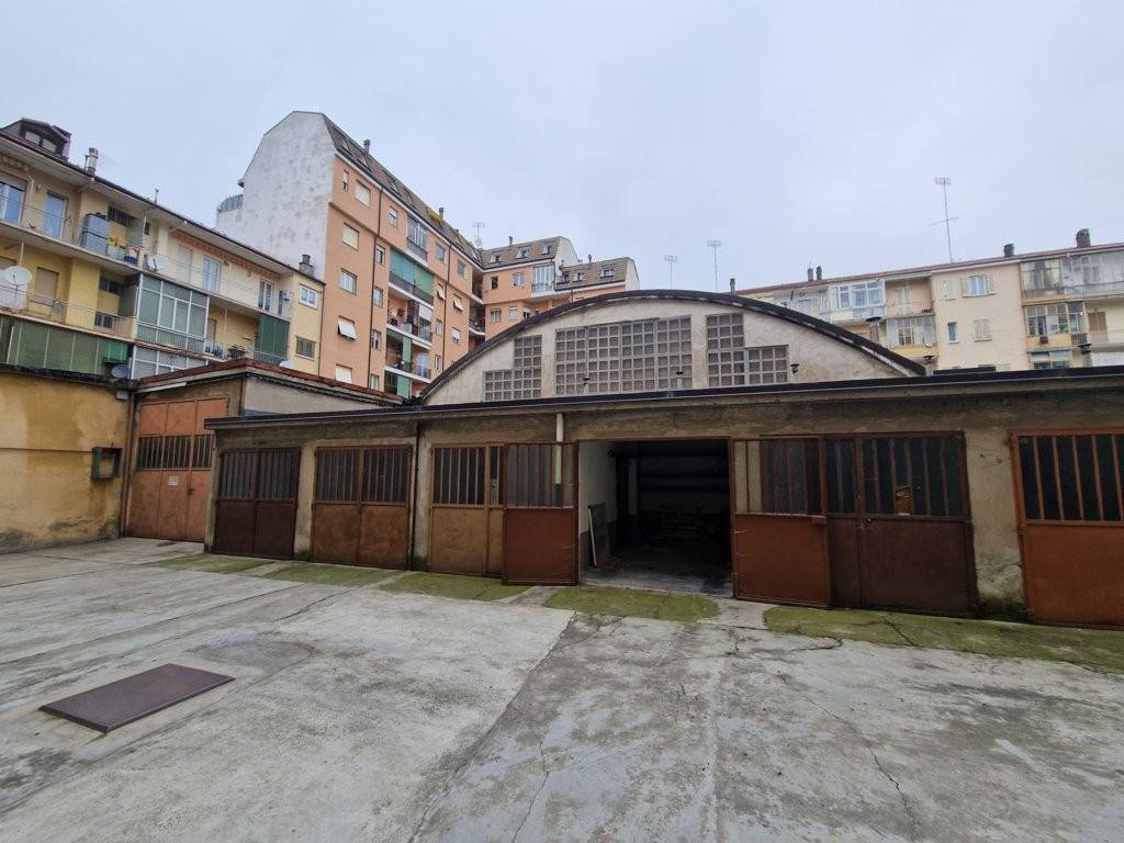 Box / garage a Cuneo in Via Giovanni Schiaparelli, 8 - Foto 2