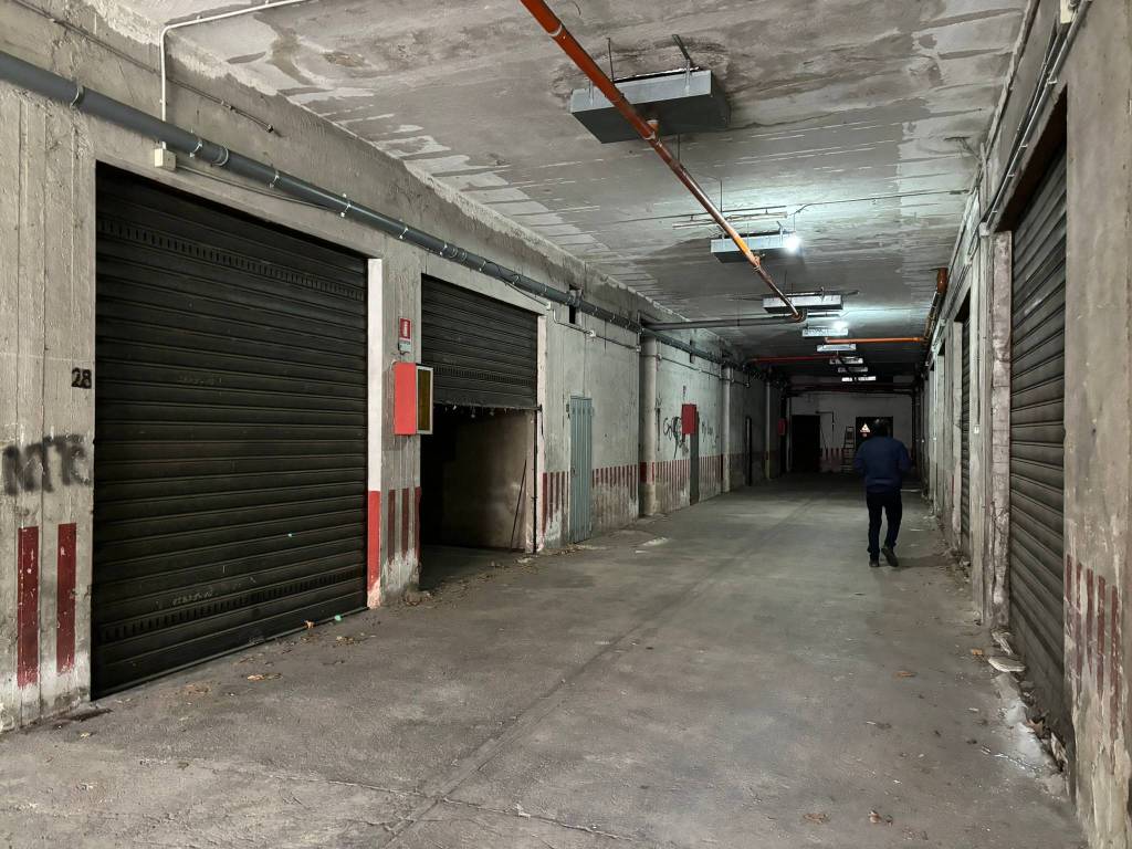 Box / garage a Atripalda in Via Appia - Foto 3