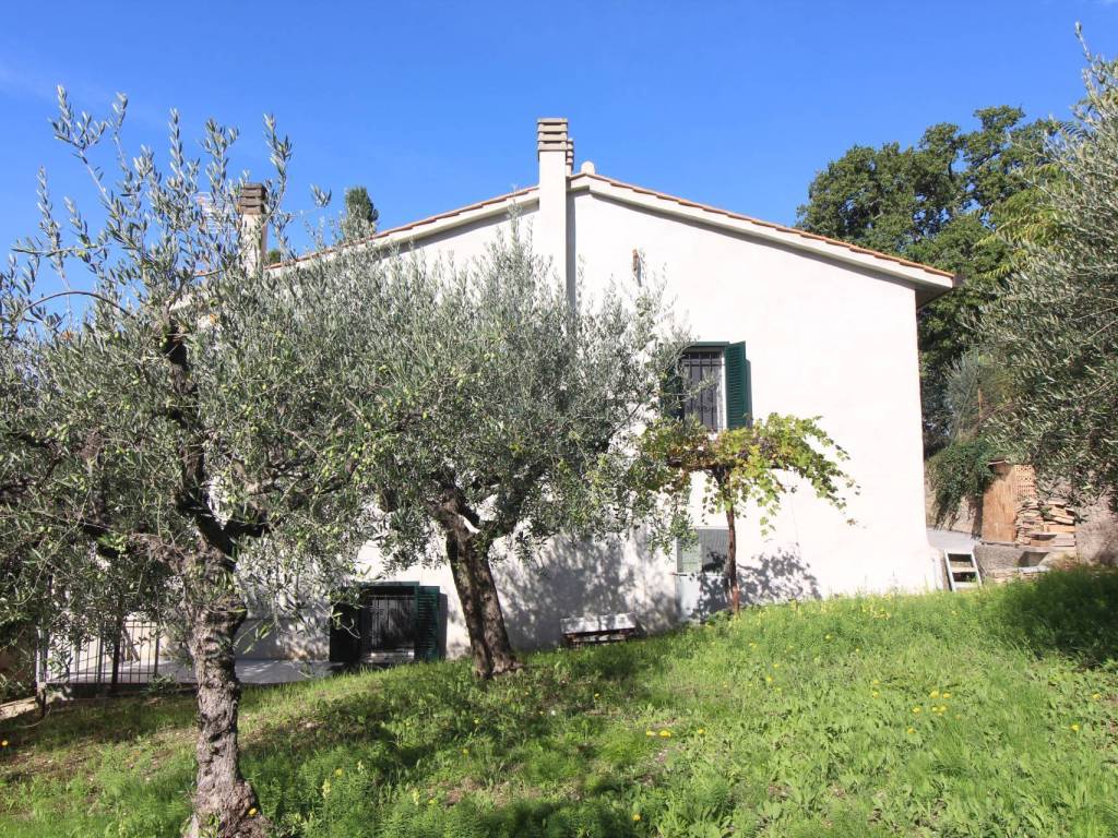 Rustico / casale a Assisi in Via Fosso delle Carceri - Foto 5