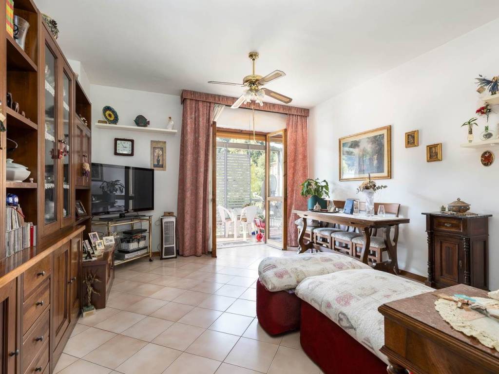 Appartamento a Poggibonsi in Via Senese - Foto 3