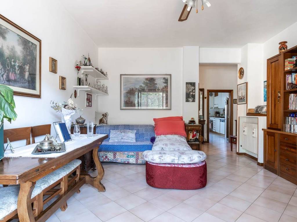 Appartamento a Poggibonsi in Via Senese - Foto 5
