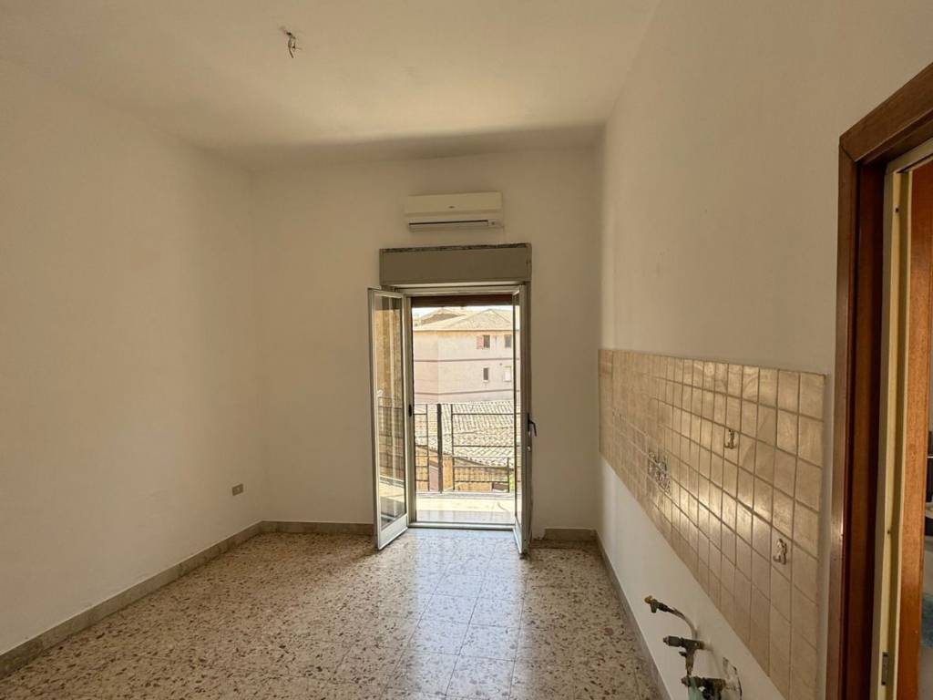 Appartamento a Caltanissetta in Via Messina, 9 - Foto 3