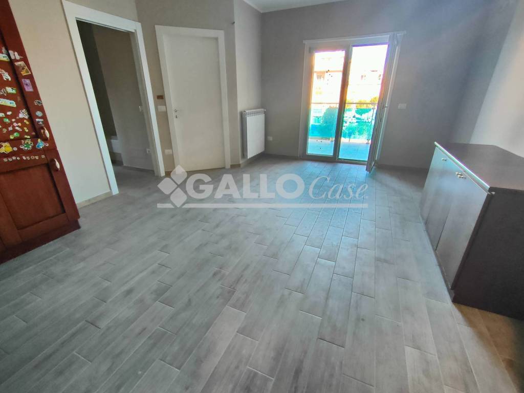 Appartamento a Cosenza in Via Giacomo Mancini - Foto 2