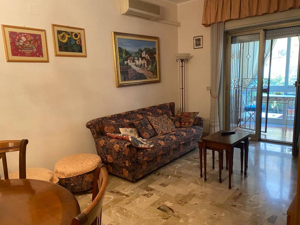 Appartamento a Sant'alessio siculo in Via Camillo Benso di Cavour - Foto 5