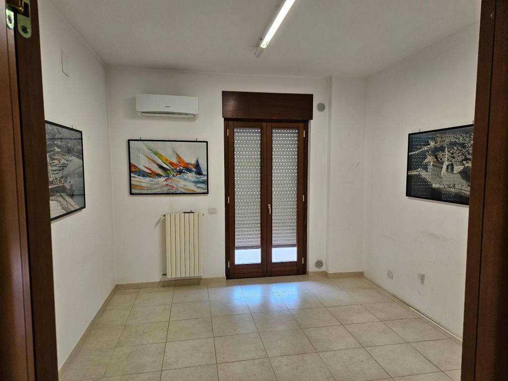 Appartamento a Trani in Via Caposele - Foto 4