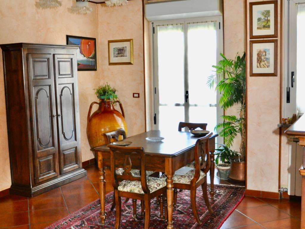 Appartamento a Biella in Via Pietro Torrione, 12 - Foto 2