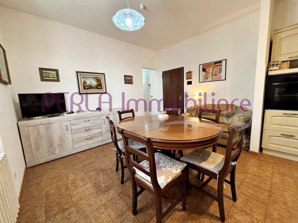Appartamento a Follonica in Via Bicocchi 99/A - Foto 4