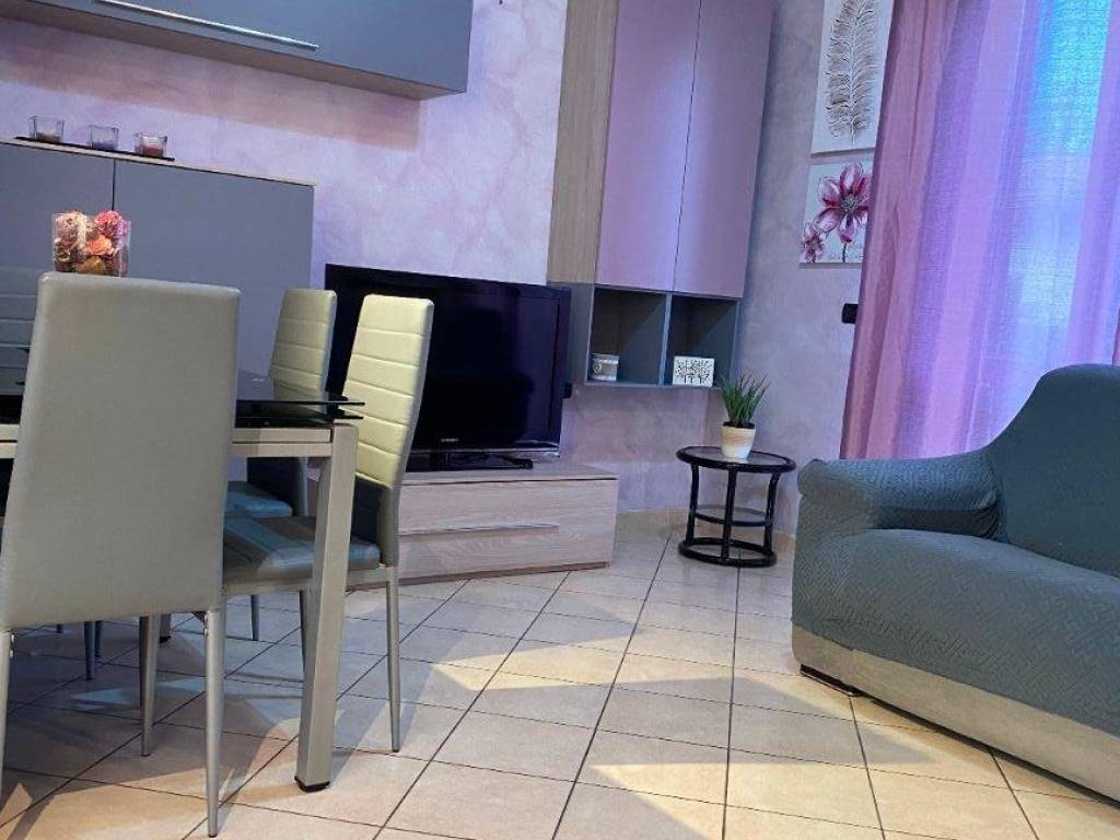 Appartamento a Novara in Viale dei Tigli - Foto 4