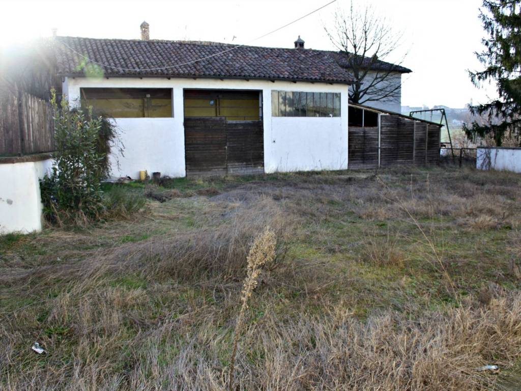 Rustico / casale a Castagnole delle lanze in Via Rivella - Foto 4