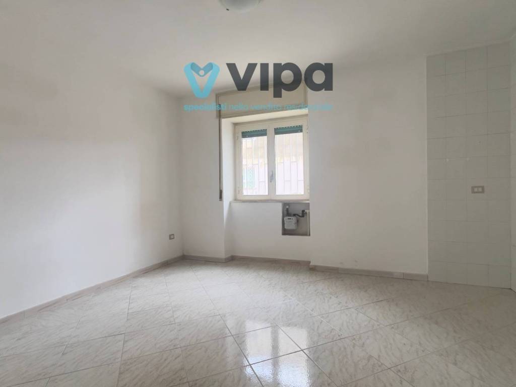 Appartamento a Caserta in Via Tescione Gennaro, 104 - Foto 2