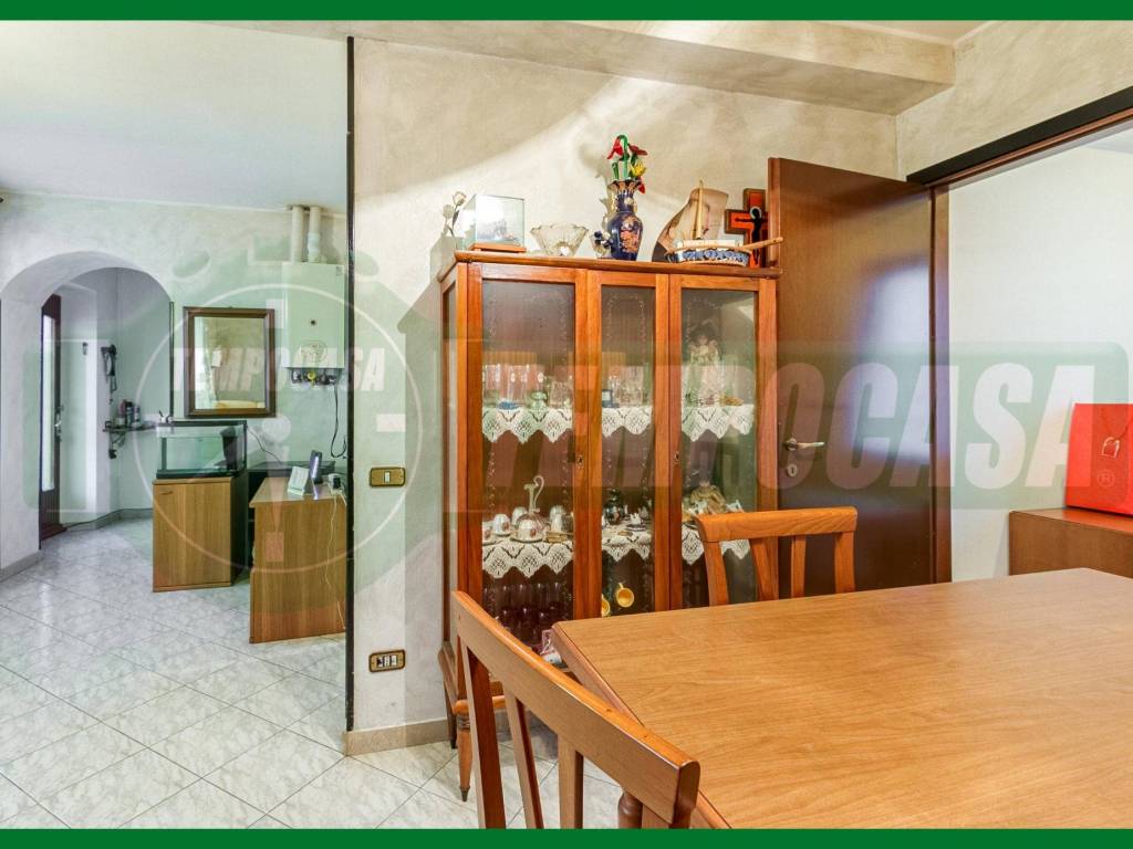 Appartamento a Gallarate in Via Pascoli - Foto 3