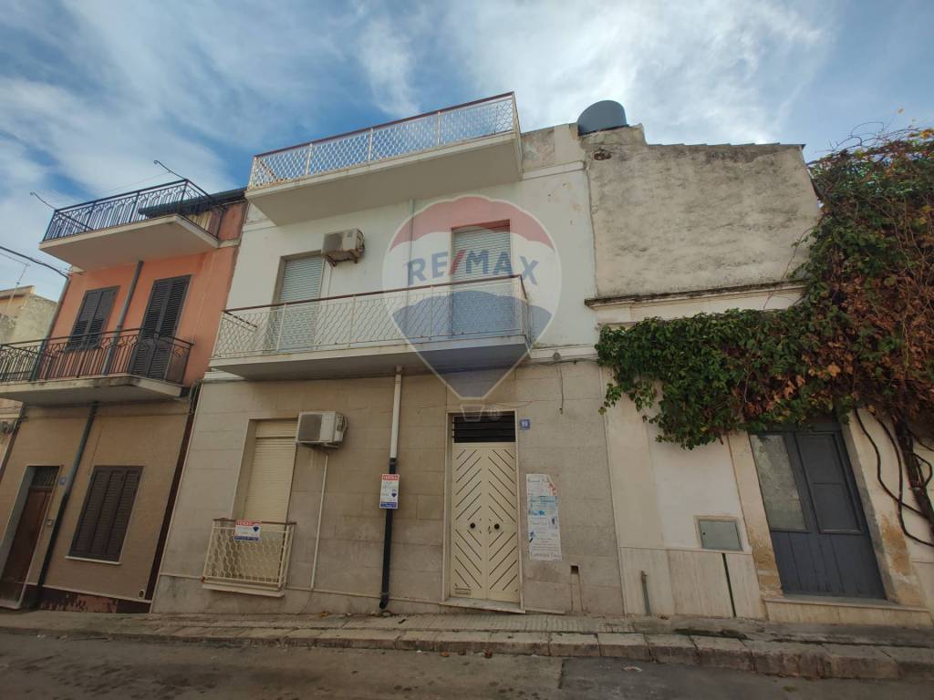Casa indipendente a Pachino in Via Palestro, 87 - Foto 2