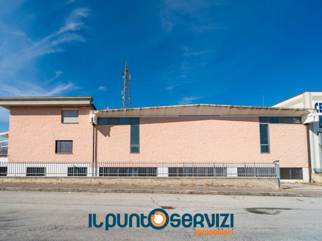 Immobile a Cuneo in Via Adriano Olivetti, 32 - Foto 2