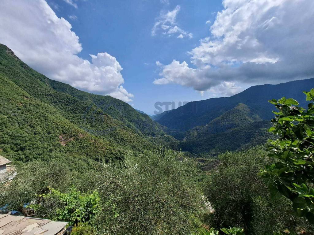 Casa indipendente a Molini di triora in Piazza Roma - Foto 3