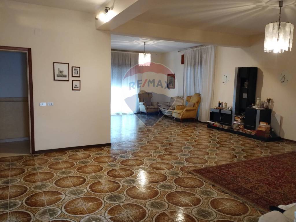 Appartamento a Siracusa in via Filippo Juvara, 2 - Foto 2